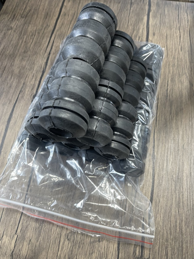 Резиновые втулки Фурия