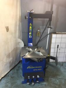 Стенд шиномонтажный полуавтомат для колес легковых автомобилей Rudetrans RTC-602 БУ