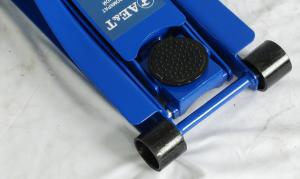 Домкрат подкатной T31513 AE&T 3т