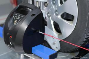 ООО "Технокар" Кордовый стенд сход-развал Техно Вектор 4 T 4108