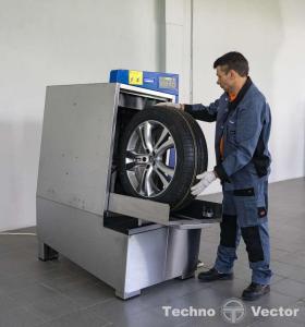 ООО "Технокар" Мойка колес ТОРНАДО AWD Base