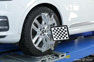 ООО "Технокар" Стенд сход-развал 3D Техно Вектор T 7202 KAS