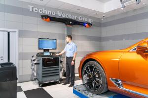 ООО "Технокар" Стенд сход-развал 3D Техно Вектор P 7204 TAS