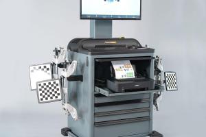 ООО "Технокар" Стенд сход-развал 3D Техно Вектор 7 PRO P 7204 T Aм